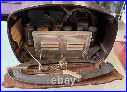 Rare Vintage 1939 ARVIN Art Deco Walnut Bakelite Tabletop Tube Radio Model 602 Rare Vintage 1939 ARVIN Art Deco Walnut Bakelite Tabletop Tube Radio Model 602