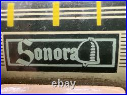 Rare Vintage 1946 Sonora RZU-222 AM Broadcast Radio. WORKING