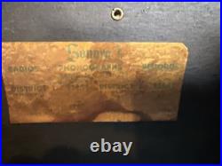 Rare Vintage 1946 Sonora RZU-222 AM Broadcast Radio. WORKING