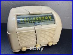 Rare Vintage 1946 Sonora RZU-222 AM Broadcast Radio. WORKING