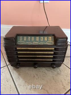 Rare Vintage 1947 DELCO Model R-1227 Tabletop TubeRadio WORKS VG Brown Bakelite