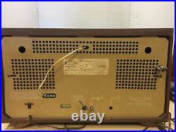Rare Vintage 1950s RCA Victor Magic Eye Superheterodyne International Tube Radio