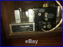 Rare Vintage KLH Model Eight Tube FM Walnut Receiver and speaker WORKS GREAT