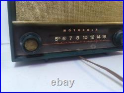 Rare Vintage Motorola 63x 1951 Rare Green Working Tube Radio Collectible