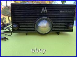 Rare Vintage Motorola The Real Bullet Nose Tube Radio. All Original