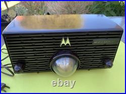 Rare Vintage Motorola The Real Bullet Nose Tube Radio. All Original