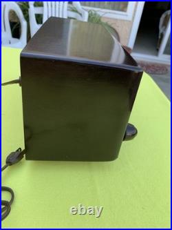 Rare Vintage Motorola The Real Bullet Nose Tube Radio. All Original