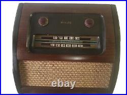 Rare Vintage Philco The Bing Radio & Record Player 10664 Model 46 1201