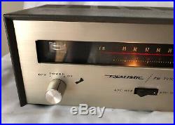 Rare Vintage Realistic FM Tuner T-3D Radio Shack Vintage Tube Nice