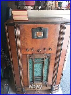 Rare Vintage Stromberg Carlson, The Labyrinth Radio Console,'30s