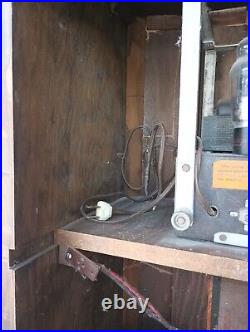 Rare Vintage Stromberg Carlson, The Labyrinth Radio Console,'30s