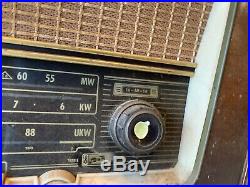 Rare Vintage Tivoli 300 Tube Radio AM FM Olympic Continental New York LARGE Wood