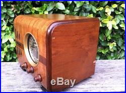 Rare Vintage Tube Radio Zenith Model 5-F-233 Black Dial Wood Cube 1938