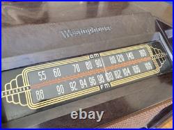 Rare Vintage Westinghouse H-2021 AM / FM Tube Radio