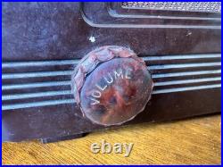 Rare Vintage Westinghouse H-2021 AM / FM Tube Radio
