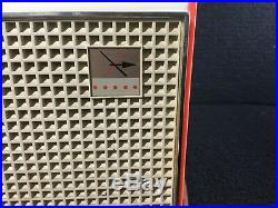 Rare Vintage White And Coral Westinghouse Clock Radio H720t5a Works! 1950's-60's