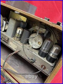 Rare Vintage Zenith Model 6-G-501M Universal Portable Radio Wave Magnet Works