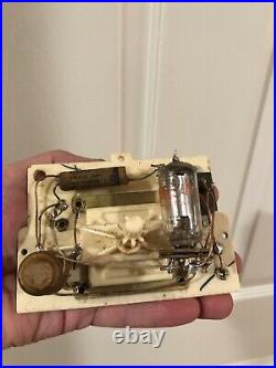 Rare Vtg Modernair Pocket Tube Radio Looks Like Miniature Addison Catalin Radio
