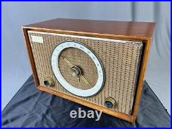 Rare Working Vintage MCM Zenith Model S-49617 AM/FM Tube Radio 1950s 1960s