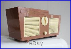 Rare mid-century Vintage step SHELBERN TUBE Radio in perfect condition
