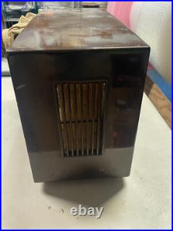Rare vintage Grundig tube radio model 2028 made in Western Germany Rare vintage Grundig tube radio model 2028 made in Western Germany