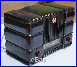 Remler Bakelite Model #5500 Scottie Dog Vintage Vacuum Tube Radio 1947