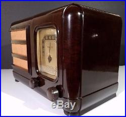 Restored 1938 PHILCO 38-12 Vintage Old Antique Bakelite Tube Radio WORKS GREAT