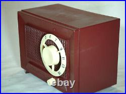 Restored, Fleetwood Vintage tube radio Jetsons Atomic Age 1950's