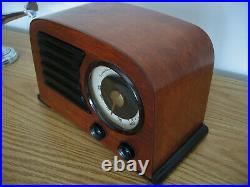 Restored Vintage 1947 Wood Cabinet Emerson Table Radio Model 544
