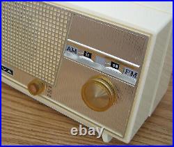 Restored Vintage BULOVA Model 370 AM & FM Table Radio from 1963