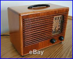Restored Vintage Emerson AM Broadcast Table Radio LiL GEM from 1942