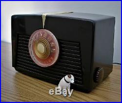 Restored Vintage RCA Model 8x541 Bakelite Table Radio from 1949
