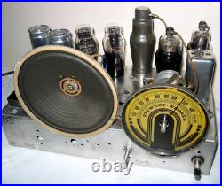 Restored Vintage Stewart-Warner R-114 AM Table Radio from 1936