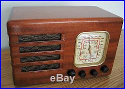 Restored Vintage Westinghouse AM & SW Table Radio from 1940