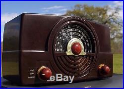 Restored Working ZENITH 7H820-U AM & Dual FM Antique Vintage Bakelite Tube Radio