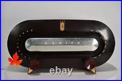 Restored Zenith Racetrack Atomic age 1950's H511 vintage tube radio old, antique