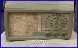 Retro Green Vintage ARVIN tube radio Retro Green Vintage ARVIN tube radio