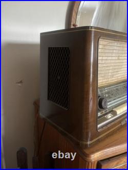 SABA Meersburg Vintage Tabletop Tube Radio, Shortwave, Wood Cabinet