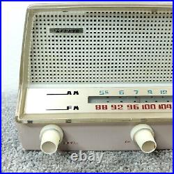 Sansei Zephyr Tube Radio AM/FM Made In Japan Vintage 1960's Pink Beige Works