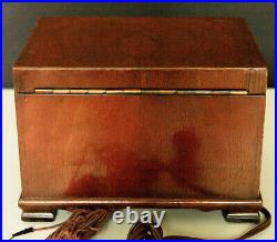 Scarce & Working Vintage ELECTROHOME MUSIC BOX Model PMU-51 AM Tube Radio