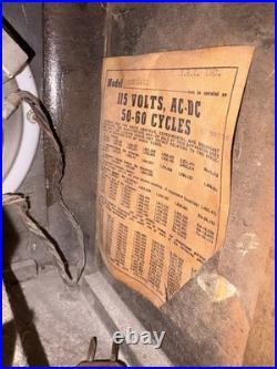 Sentinel 230UL Vintage 1930s-1940s Radio