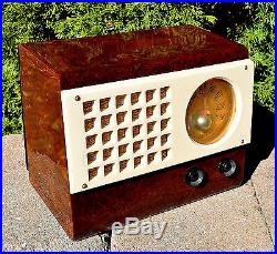 Serviced Near Mint EMERSON 520 Antique Vintage CATALIN Tube Radio Works Perfect