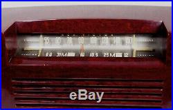 Shiny Vintage Oxblood Red Bakelite RCA Victor 66x8 Catalin Tube Radio Tuna Boat