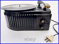 Silvertone Radio Record Model 8070 Bakelite Vintage