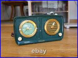 Silvertone Vintage Tube Radio Alarm
