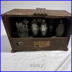 Sparton Model 504 Vintage Tube Radio Wooden Wood Tabletop Cabinet (R2)