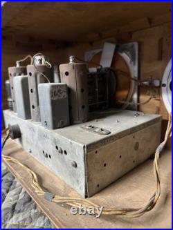 Sparton Vintage Deco Tube Radio