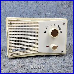 Star Dust Tube Radio Mini White Plastic Tabletop AM 1960's Vintage Japan WORKS