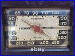 Stewart-Warner 206FA Bakelite Tube Radio 1940s Vintage Powers On Collectible