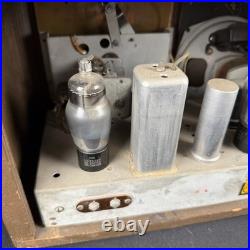 Stromberg Carlson 301-07 Vintage Tube Radio 1939 Wood Table Radio Works